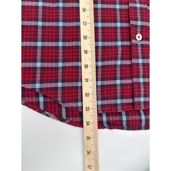 IZOD Mens Two Pack Long Sleeve Button Down Shirts Red Plaid Green Plaid XL - Picture 7 of 8